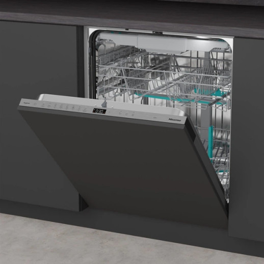 Вбудована посудомийна машина Hisense HV673D64